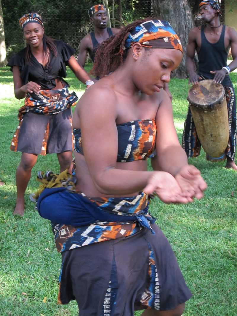 Sandra initiation dance